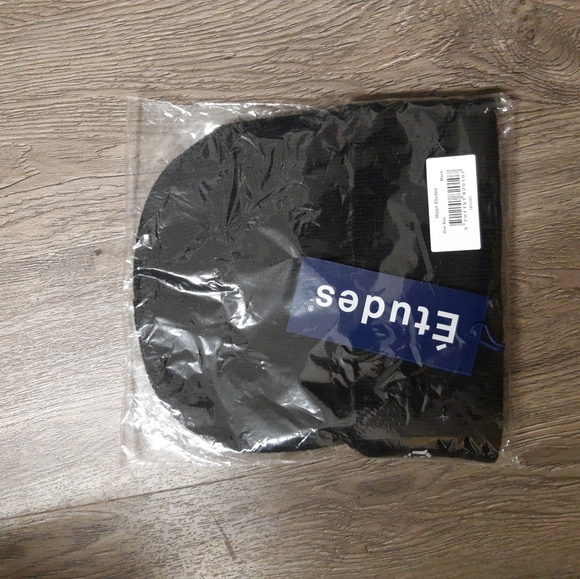 Etudes Studio Moon Black Hat NWT - Picture 4 of 4